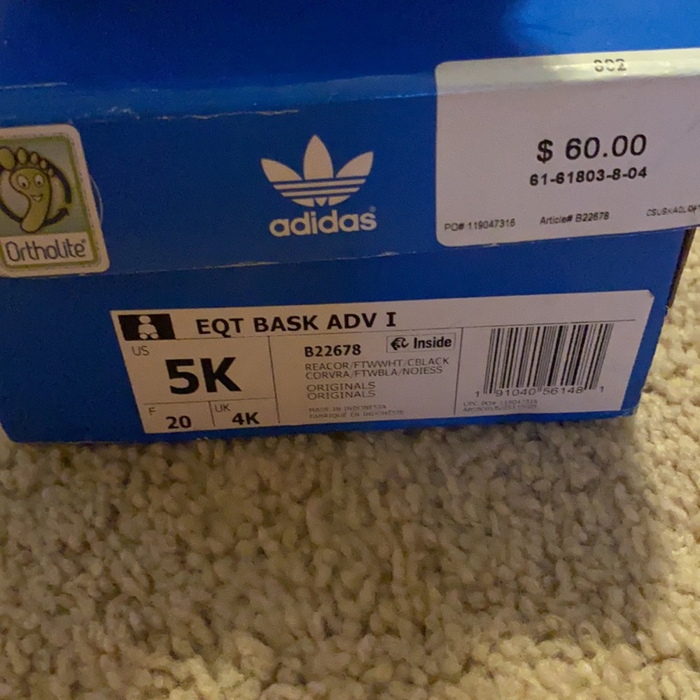 Adidas - Picture 6 of 6